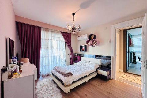 KARİZMA'DAN MERKEZDE HAVUZLU LÜKS 5+1 DAİRE