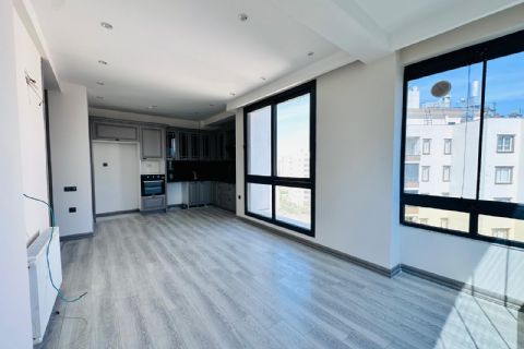 KARİZMA'DAN MERKEZİ KONUM HAVUZLU TEK BLOK 2+1