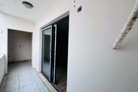 KARİZMA'DAN MERKEZİ KONUMDA 5+1