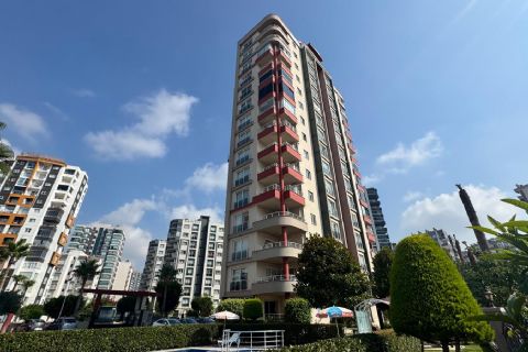 KARİZMA'DAN MERKEZİ KONUMDA BAĞIMSIZ MUTFAK 3+1