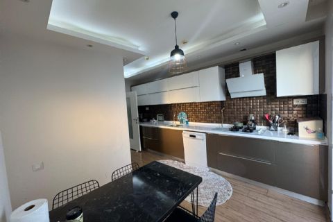 KARİZMA'DAN MERKEZİ KONUMDA BAĞIMSIZ MUTFAK LÜKS 2+1