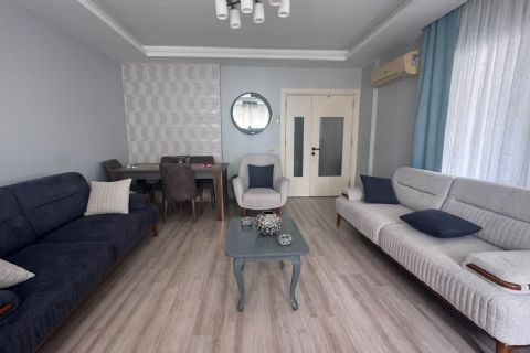 KARİZMA'DAN MERKEZİ KONUMDA CEPHELERİ AÇIK BAĞIMSIZ MUTFAKLI GENİŞ 3+1