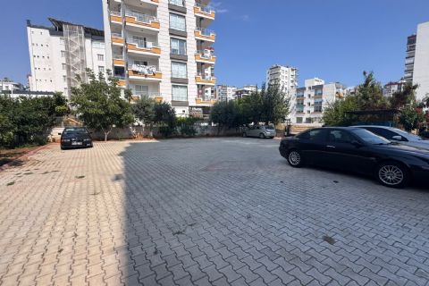 KARİZMA'DAN MERKEZİ KONUMDA CEPHELERİ AÇIK BAĞIMSIZ MUTFAKLI GENİŞ 3+1