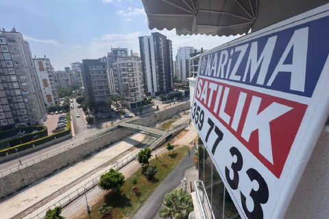 KARİZMA'DAN MERKEZİ KONUMDA CEPHELERİ AÇIK BAĞIMSIZ MUTFAKLI GENİŞ 3+1