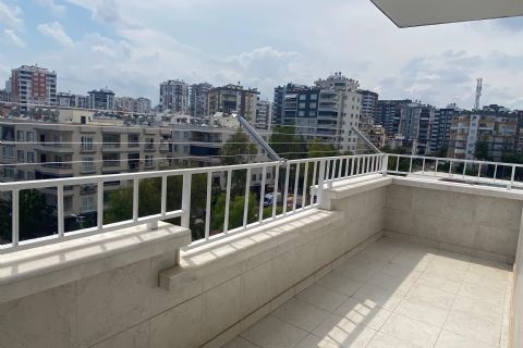 KARİZMA'DAN MERKEZİ KONUMDA GENİŞ 3+1