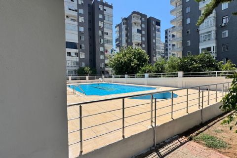 KARİZMA'DAN Merkezi Konumda, Havuzlu ve Teraslı 3+1