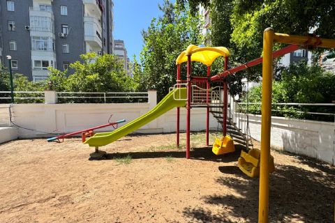 KARİZMA'DAN Merkezi Konumda, Havuzlu ve Teraslı 3+1