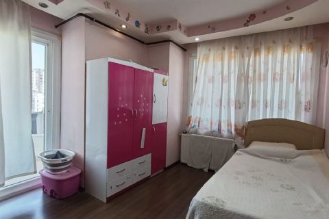 KARİZMA'DAN MERKEZİ LOKASYONDA VE DOĞA MANZARALI ÖNÜ AÇIK FULL EŞYALI 3+1