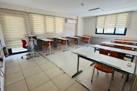 KARİZMA'DAN MERSİNİN MERKEZİNDE KİRACILI OKUL