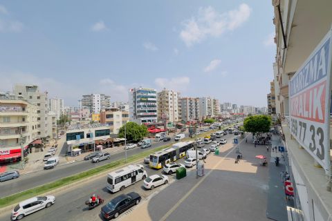 KARİZMA'DAN MEZİTLİ BANKALAR DURAĞI GMK CEPHELİ 2+1 OFİS
