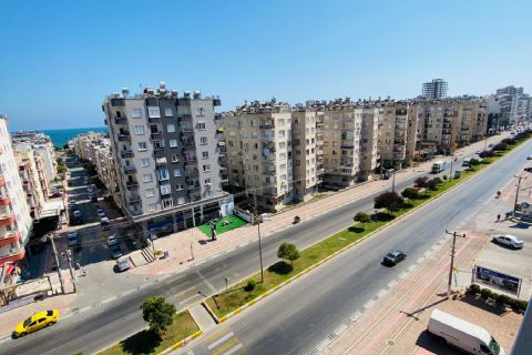 KARİZMA'DAN MEZİTLİ GMK BULVARINDA 5000 M İŞ YERİ
