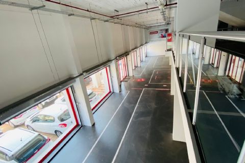 KARİZMA'DAN MEZİTLİ GMK BULVARINDA 5000 M İŞ YERİ