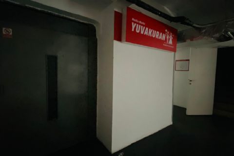 KARİZMA'DAN MEZİTLİ GMK BULVARINDA 5000 M İŞ YERİ