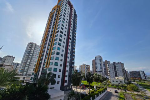 KARİZMA'DAN MEZİTLİ MERKEZ'DE GENİŞ VE MASRAFSIZ 2+1