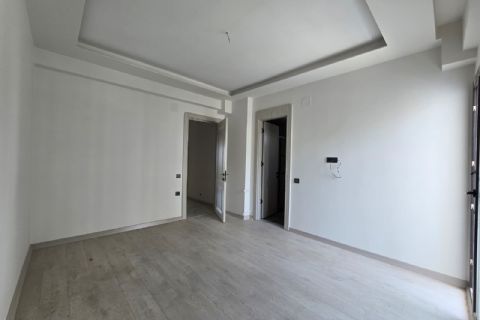 KARİZMA'DAN MEZİTLİ MERKEZ'DE SIFIR HAVUZLU LÜKS 2+1
