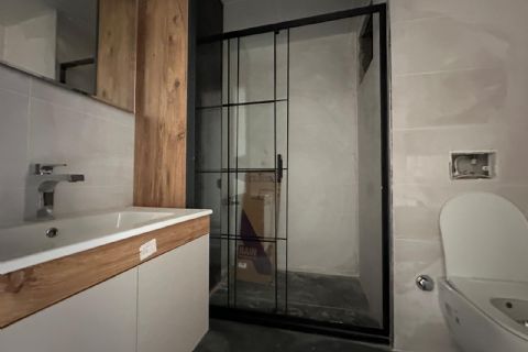 KARİZMA'DAN MEZİTLİ MERKEZ'DE SIFIR HAVUZLU LÜKS 2+1