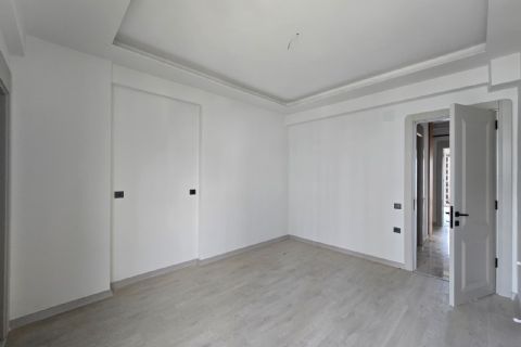 KARİZMA'DAN MEZİTLİ MERKEZ'DE SIFIR HAVUZLU LÜKS 2+1