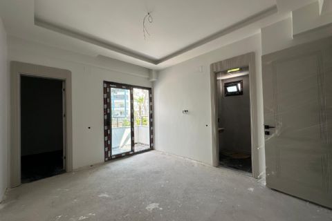 KARİZMA'DAN MEZİTLİ MERKEZ'DE SIFIR HAVUZLU LÜKS 2+1