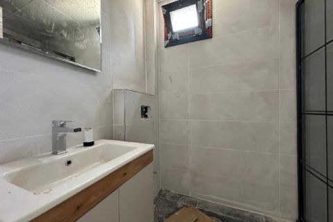 KARİZMA'DAN MEZİTLİ MERKEZ'DE SIFIR HAVUZLU LÜKS 2+1