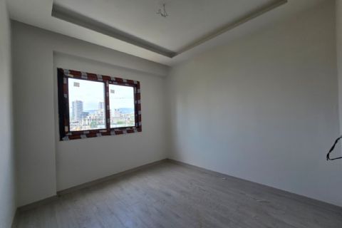 KARİZMA'DAN MEZİTLİ MERKEZ'DE SIFIR HAVUZLU LÜKS 2+1