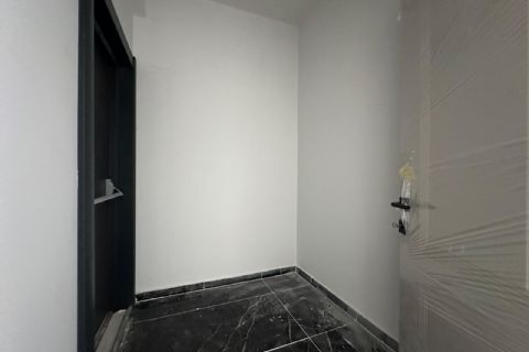 KARİZMA'DAN MEZİTLİ MERKEZ'DE SIFIR HAVUZLU LÜKS 2+1