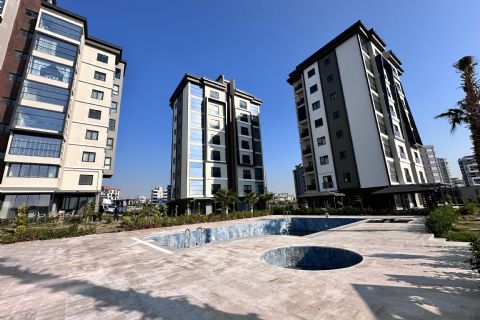 KARİZMA'DAN MEZİTLİ'DE CONSEPT SİTE İÇİ KOMBİ,HAVUZLU,SIFIR 3+1