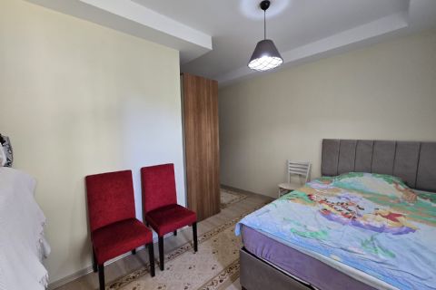 KARİZMA'DAN MEZİTLİ'DE TAM DONANIMLI SİTEDE BAKIMLI MASRAFSIZ VE NEZİH SİTEDE 2+1