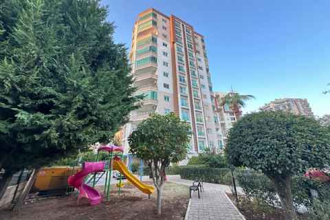 KARİZMA'DAN MÜSTAKİL TADINDA HAVUZLU PEYZAJA HAKİM GENİŞ 3+1