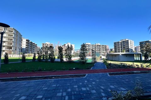 KARİZMA'DAN OKTAY VERDE EVLERİNDE PEYZAJ MANZARALI GENİŞ 3+1