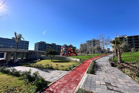 KARİZMA'DAN OKTAY VERDE EVLERİNDE PEYZAJ MANZARALI GENİŞ 3+1