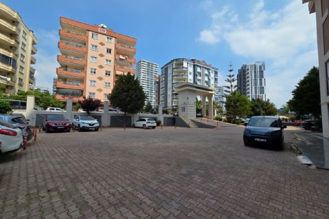 KARİZMA'DAN PALM CİTY CİVARI GENİŞ CEPHELERİ AÇIK 3+1