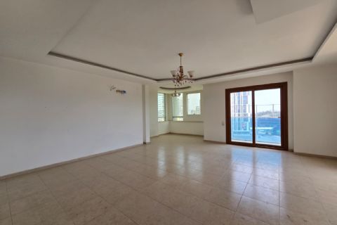KARİZMA'DAN PALM CİTY CİVARI GENİŞ CEPHELERİ AÇIK 3+1