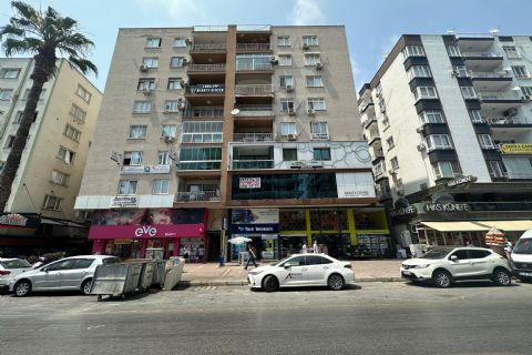 KARİZMA'DAN POZCU GMK BULVARI ÜZERİ 1.KAT İŞ YERİ