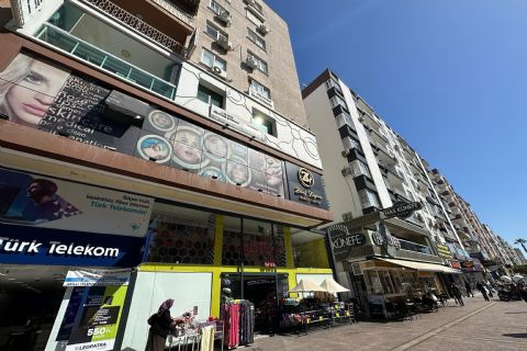 KARİZMA'DAN POZCU GMK BULVARI ÜZERİ 1.KAT İŞ YERİ