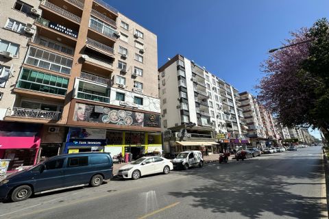 KARİZMA'DAN POZCU GMK BULVARI ÜZERİ 1.KAT İŞ YERİ