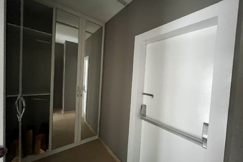 KARİZMA'DAN PRESTİJLİ SİTE İÇERİSİNDE  FULL SOSYAL DONATILI 4+1
