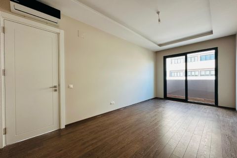KARİZMA'DAN RİTİM OFİSTE TIP FAKÜLTESİ YAKINI GÜNEY CEPHELİ