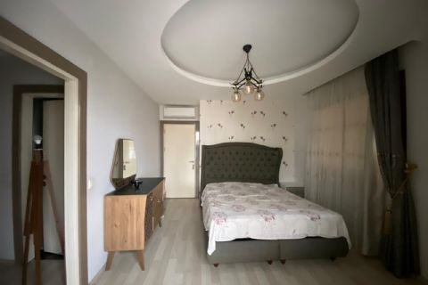 KARİZMA'DAN SAHİLE YAKIN HER KAT TEK DAİRE DOĞALGAZLI 4+1