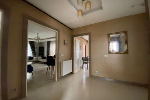 KARİZMA'DAN SAHİLE YAKIN HER KAT TEK DAİRE DOĞALGAZLI 4+1