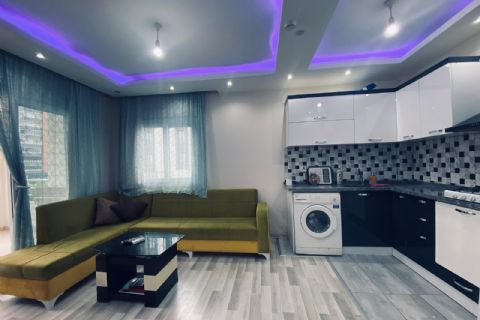 KARİZMA'DAN SAYAPARK CİVARI EŞYALI 1+1