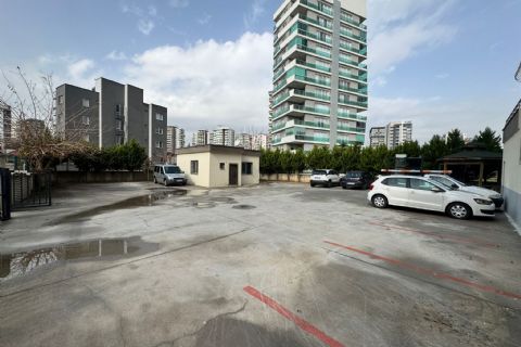 KARİZMA'DAN SAYAPARK'A YÜRÜME MESAFESİNDE CEPHE AÇIK KOMBİLİ 2+1