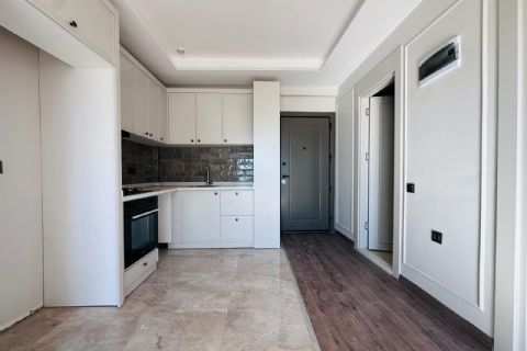 KARİZMA'DAN SIFIR LÜKS YAPIDA SİTE İÇİ KİRALIK 1+1