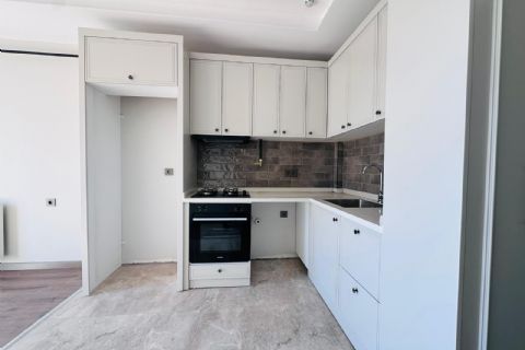 KARİZMA'DAN SIFIR LÜKS YAPIDA SİTE İÇİ KİRALIK 1+1