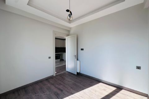 KARİZMA'DAN SIFIR LÜKS YAPIDA SİTE İÇİ KİRALIK 1+1