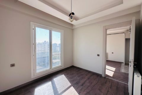 KARİZMA'DAN SIFIR LÜKS YAPIDA SİTE İÇİ KİRALIK 1+1