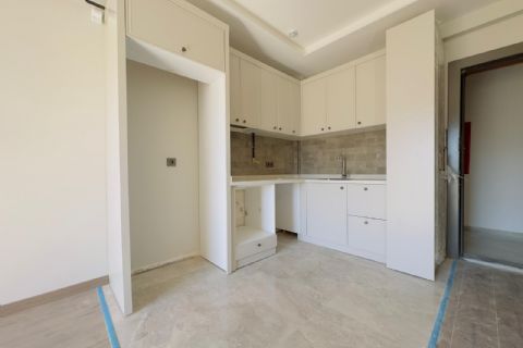 KARİZMA'DAN SIFIR LÜKS YAPIDA SİTE İÇİ KİRALIK 1+1