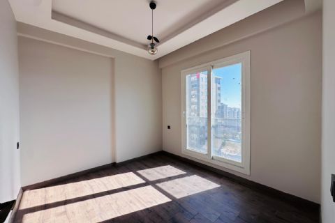 KARİZMA'DAN SIFIR LÜKS YAPIDA SİTE İÇİ KİRALIK 1+1