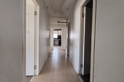 KARİZMA'DAN SİTE İÇERİSİNDE KOMBİLİ MASRAFSIZ GENİŞ 3+1