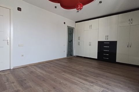 KARİZMA'DAN SİTE İÇERİSİNDE KOMBİLİ MASRAFSIZ GENİŞ 3+1