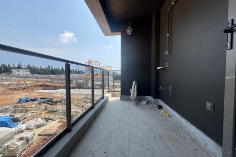 KARİZMA'DAN SİTE İÇERİSİNDE LÜKS 2+1 